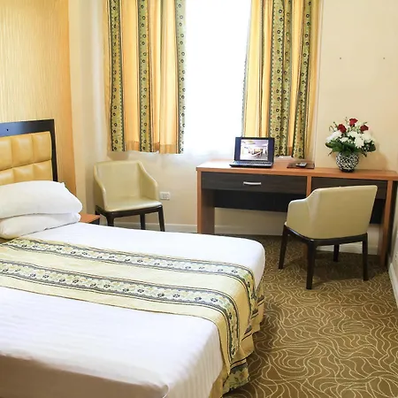 Western Lev Or I Hotell 4*